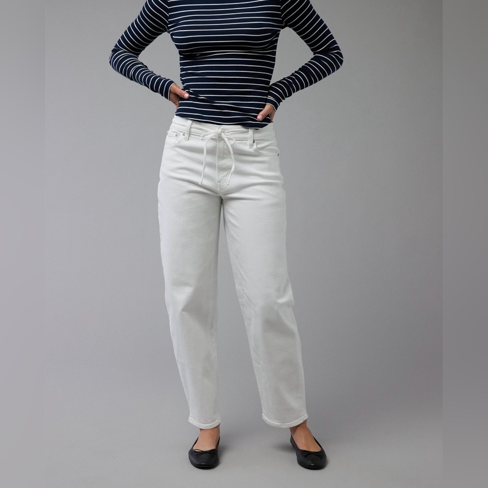 American Eagle Outfitters Women’s White Stretch Barrel Jean, Size: 20 R, NWT